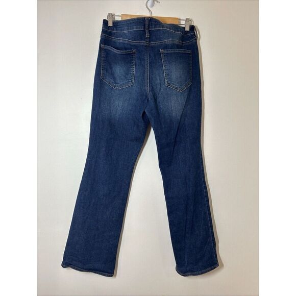 SO Women's Low Rise Distressed Bootcut Jeans Size 13/31W - Picture 2 of 5